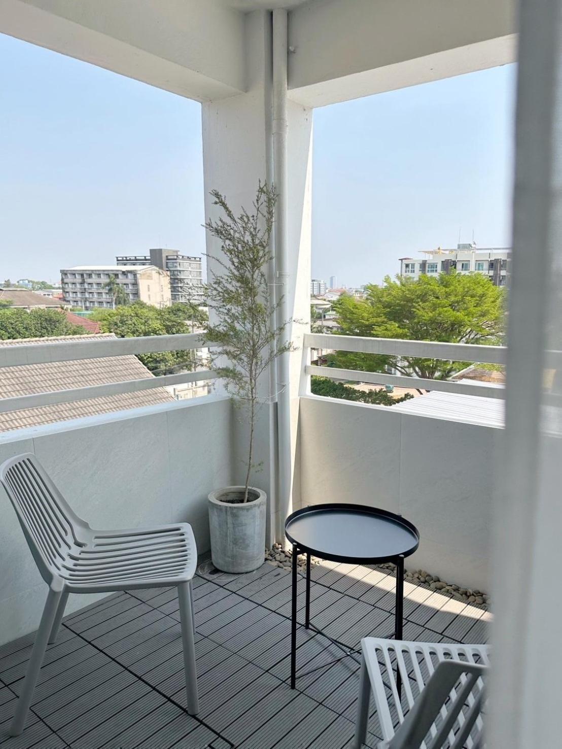Hotel Udms On Nut 10 - Bangkok'S Charm 40 Sqm Esterno foto